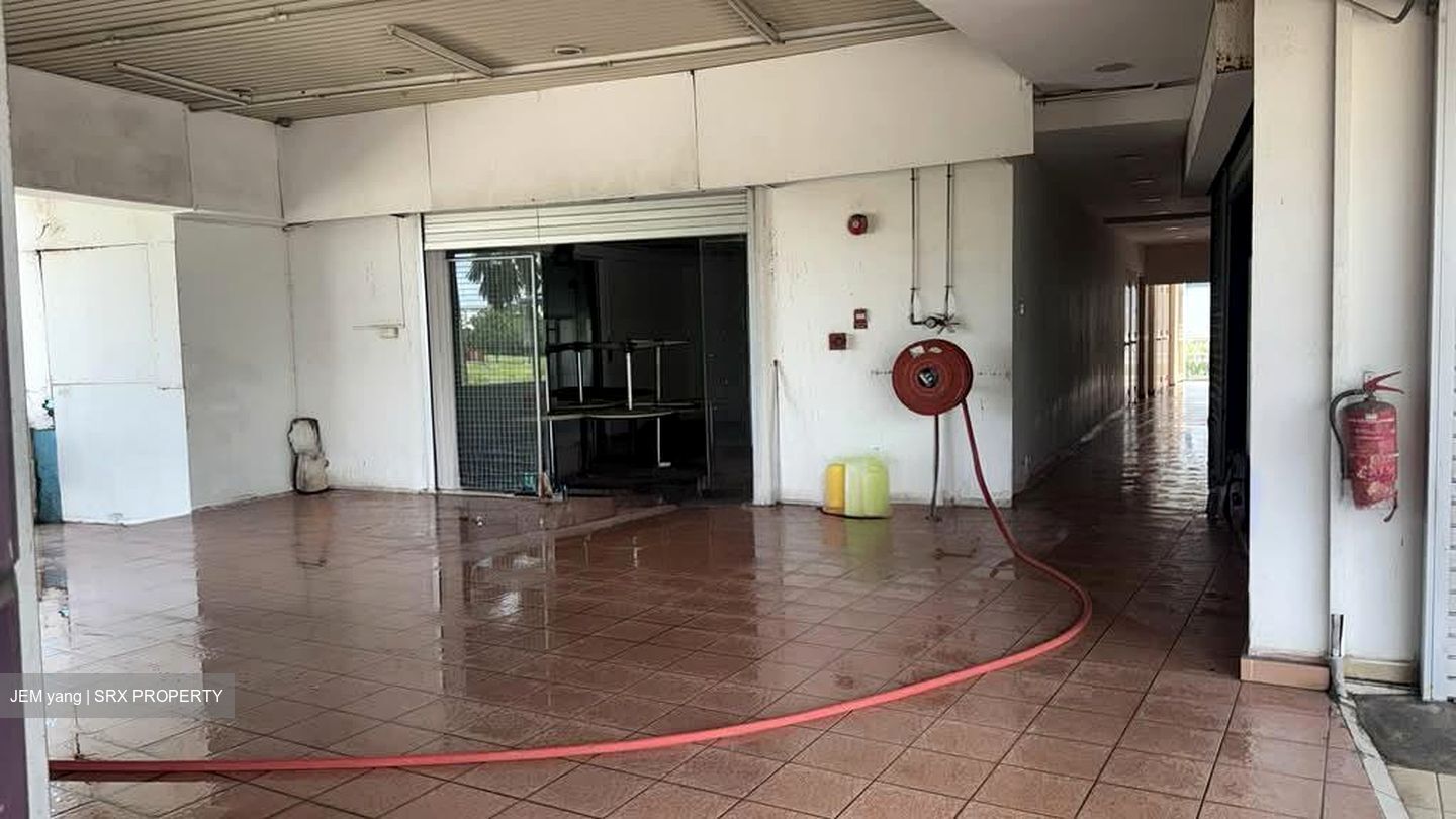 Tuas South Street 5 (D22), Shop House #569190091
